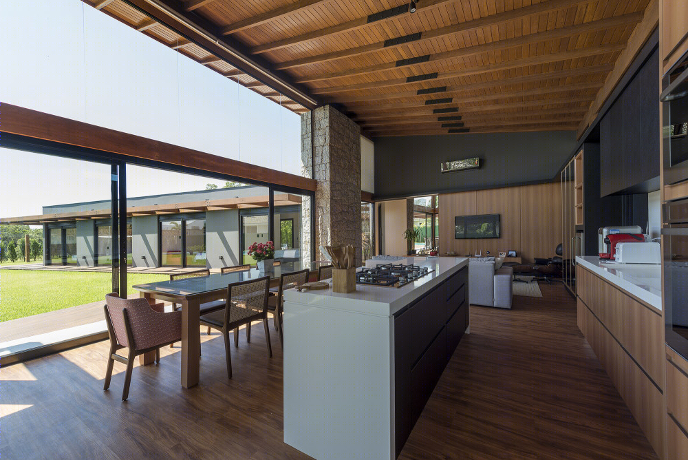 巴西 JP 别墅 | 融入环境的室内外一体化设计-40