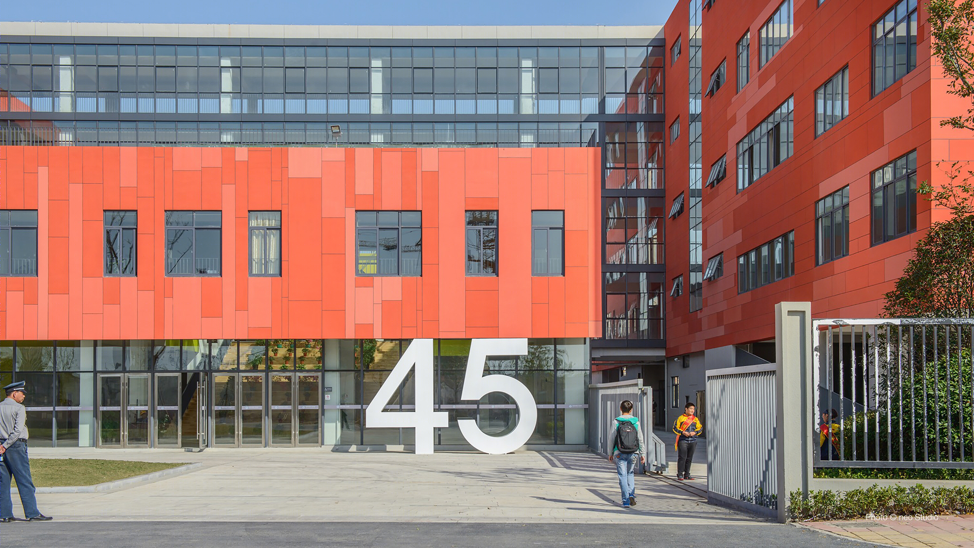 合肥 45 中学 | 寓教于乐的现代教育建筑-27