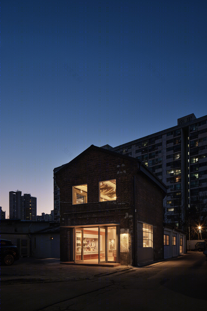 PONT Mullae Café · 老工厂区的现代咖啡馆设计丨韩国首尔丨Studio stof-42