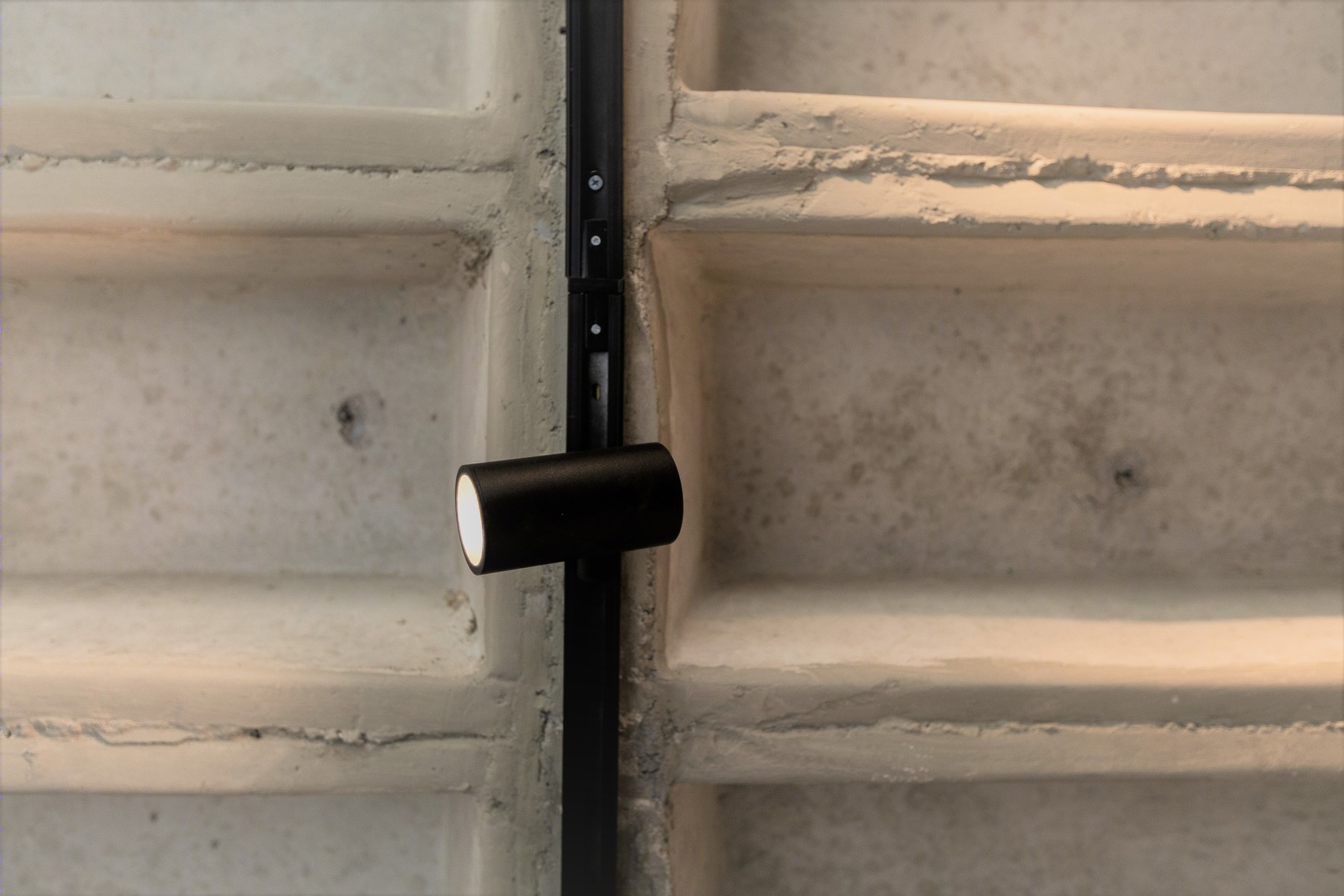 30m²微型别墅 | 功能齐全且充满创意的空间设计-22