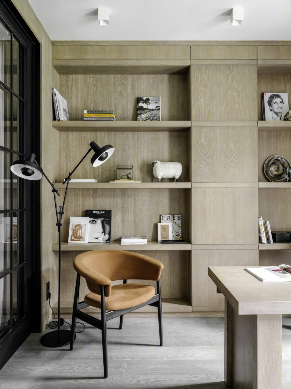 宁静自然氛围的家庭办公设计案例丨ELLEdecoration-4