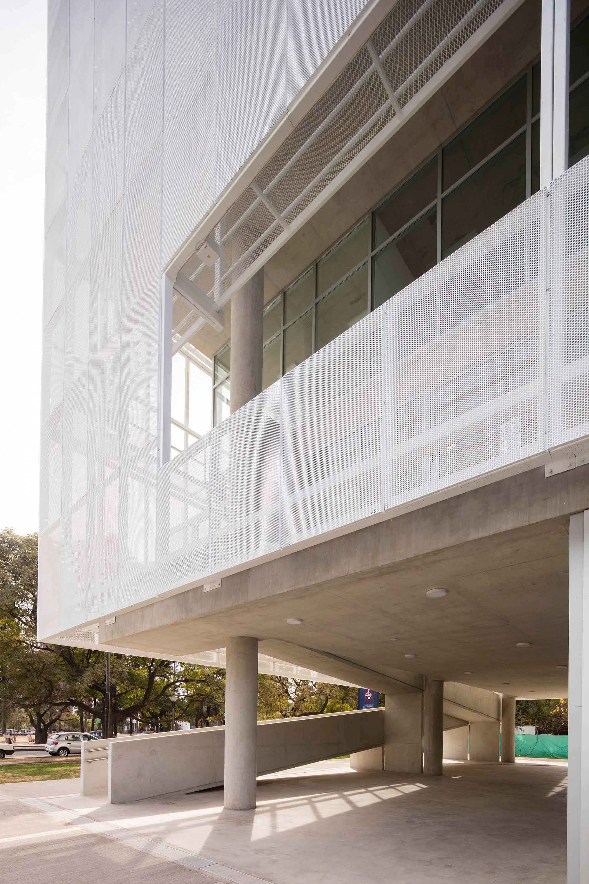 UNC 虚拟校园建筑-7