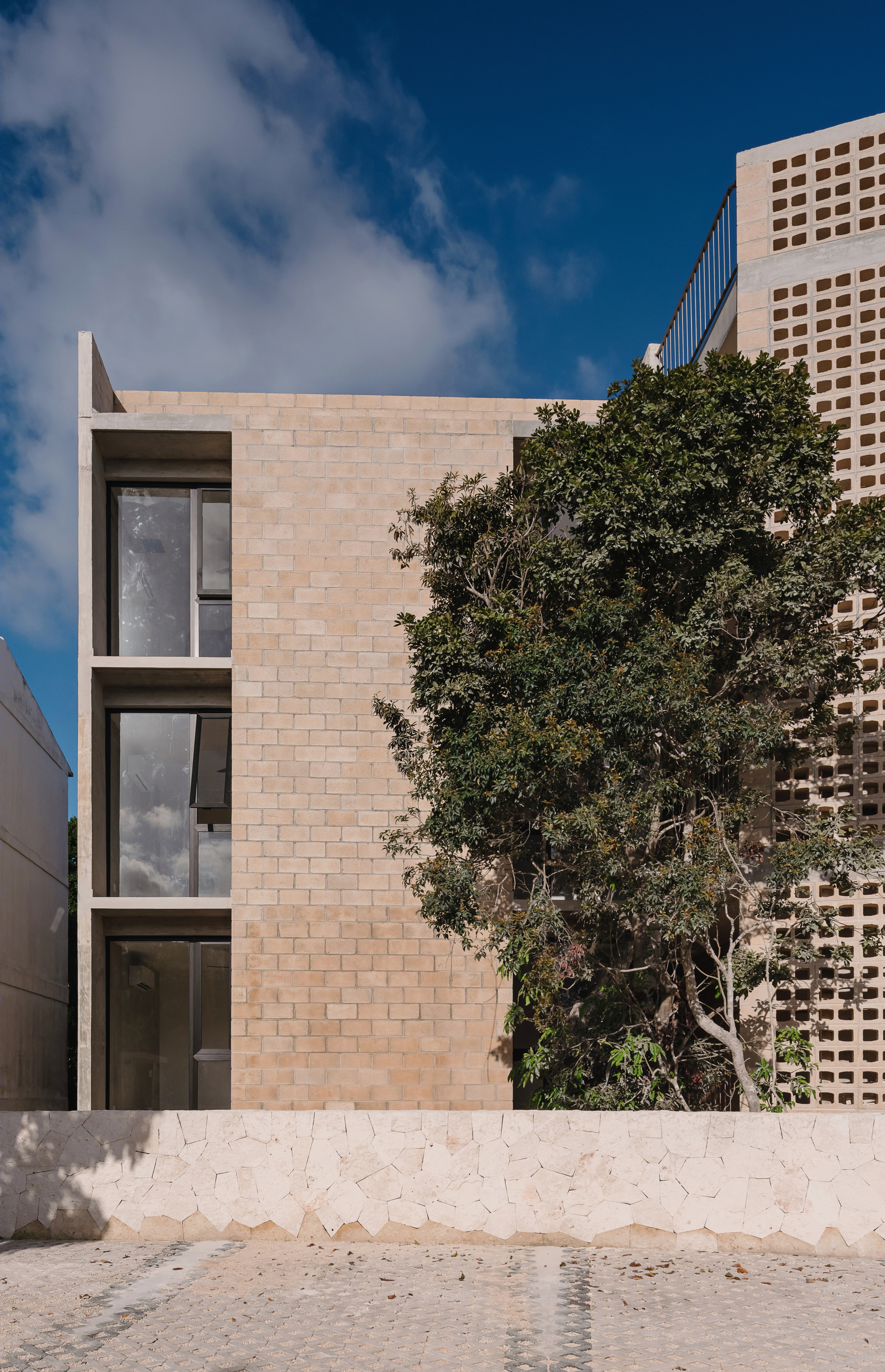 碎片化建筑的生态和谐 · Kokonut 公寓建筑-17