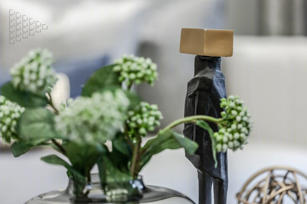 现代轻奢风招商蛇口样板房设计亮点解读-11