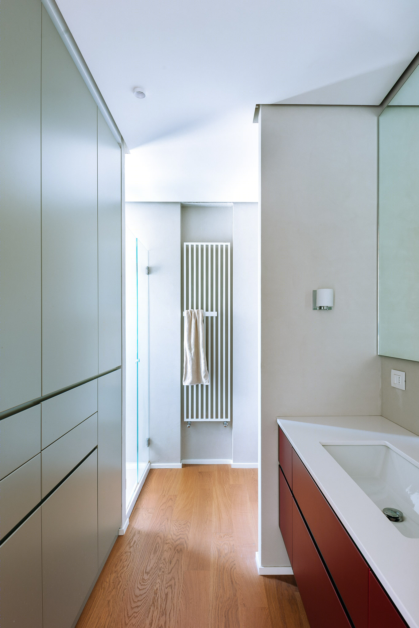 复古与现代共融的 60 年代小公寓翻新-11