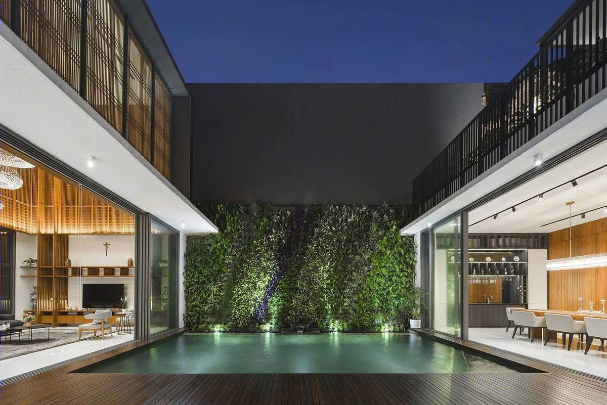 Serene Timber Screen House in Jakarta-13