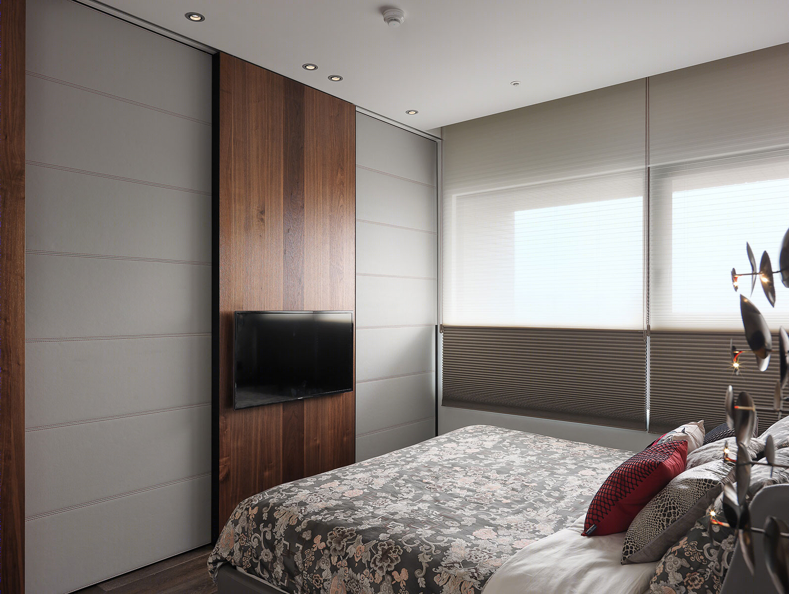 122㎡珠宝盒式住宅 | 自然色系的现代古典风格惊艳之作-13