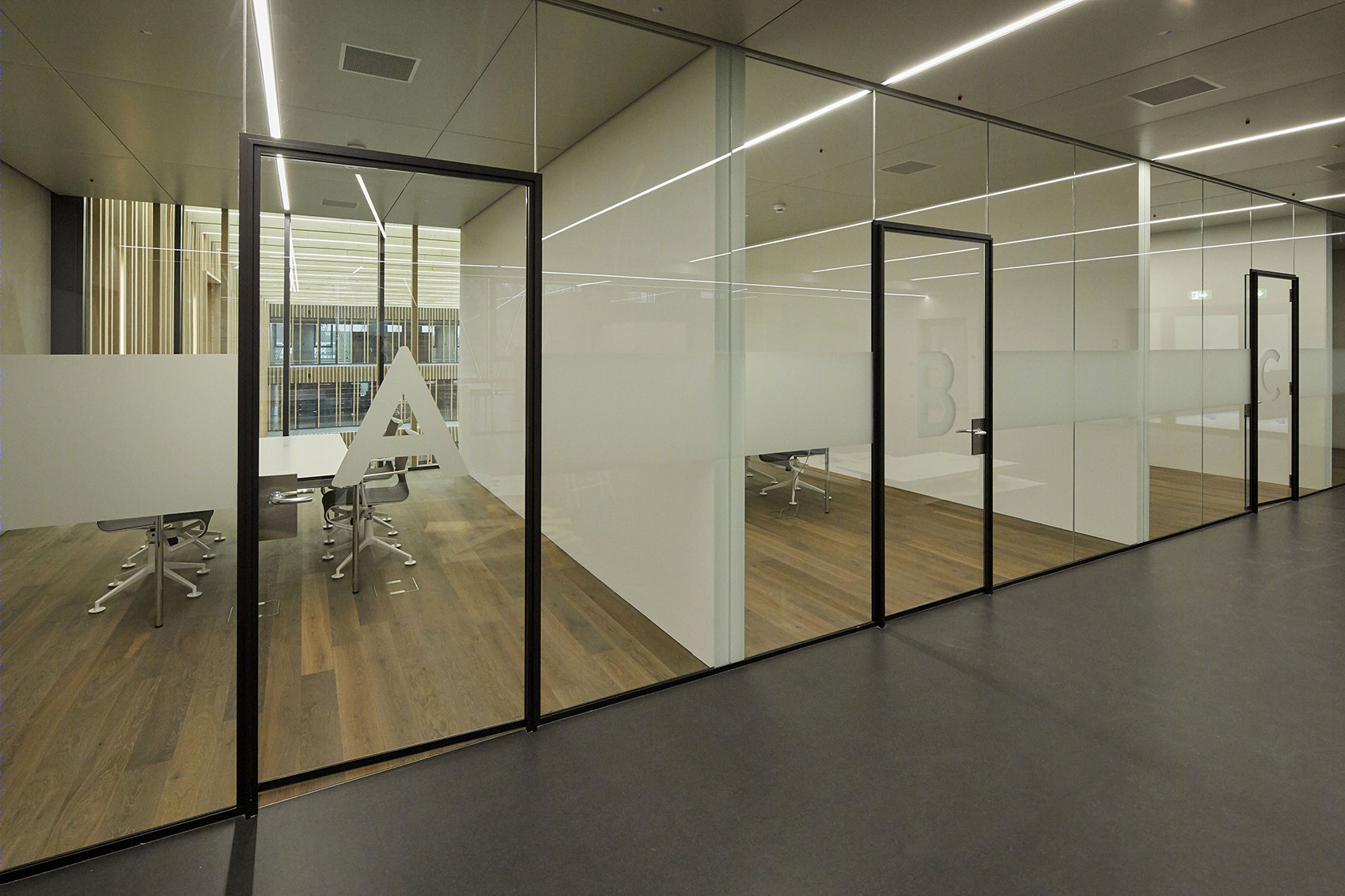 未来导向的瑞士 Scott Sports 新总部-27