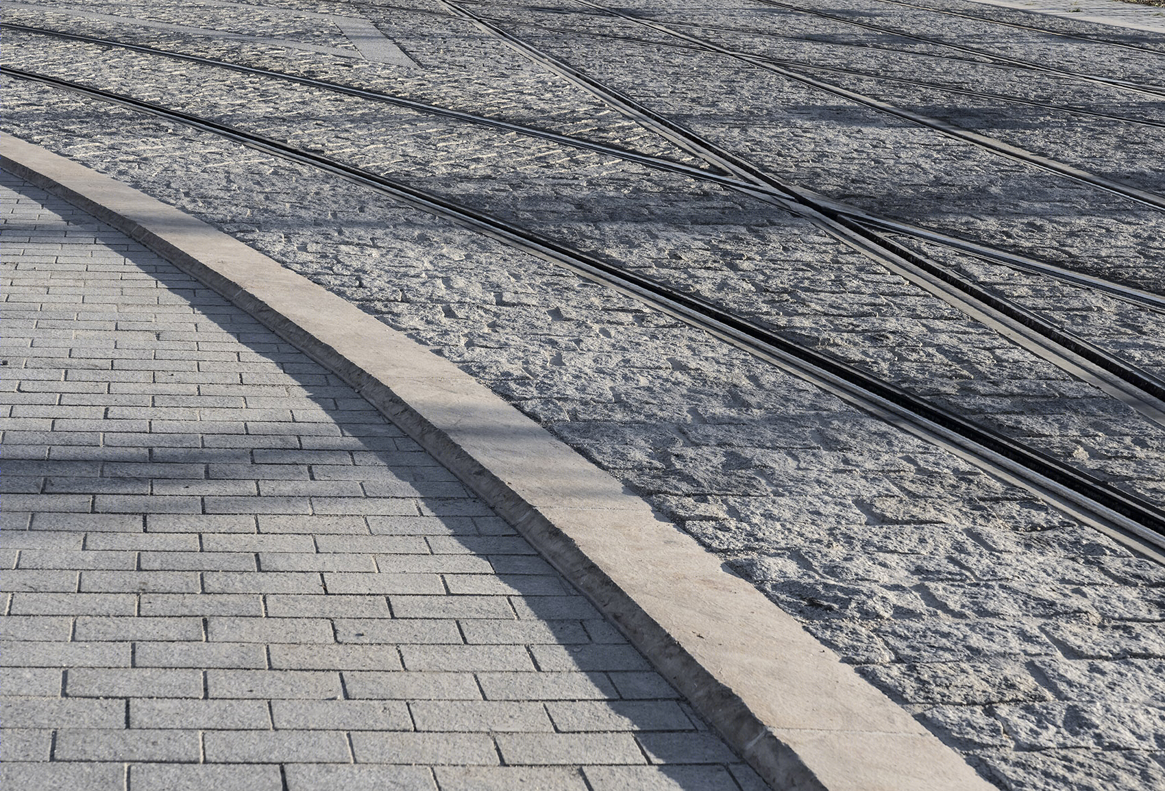 尼斯新综合联运枢纽中轴线-21