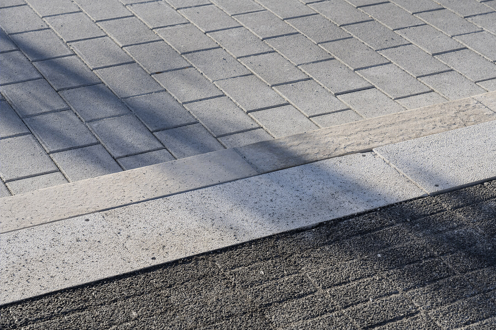 尼斯新综合联运枢纽中轴线-24