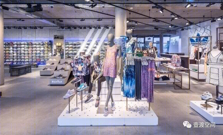 Adidas 三叶草柏林旗舰店-4