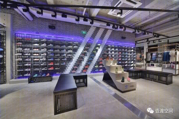 Adidas 三叶草柏林旗舰店-8