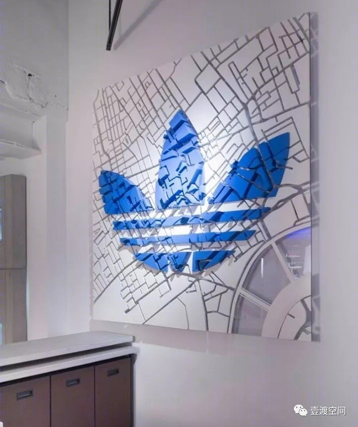 Adidas 三叶草柏林旗舰店-12