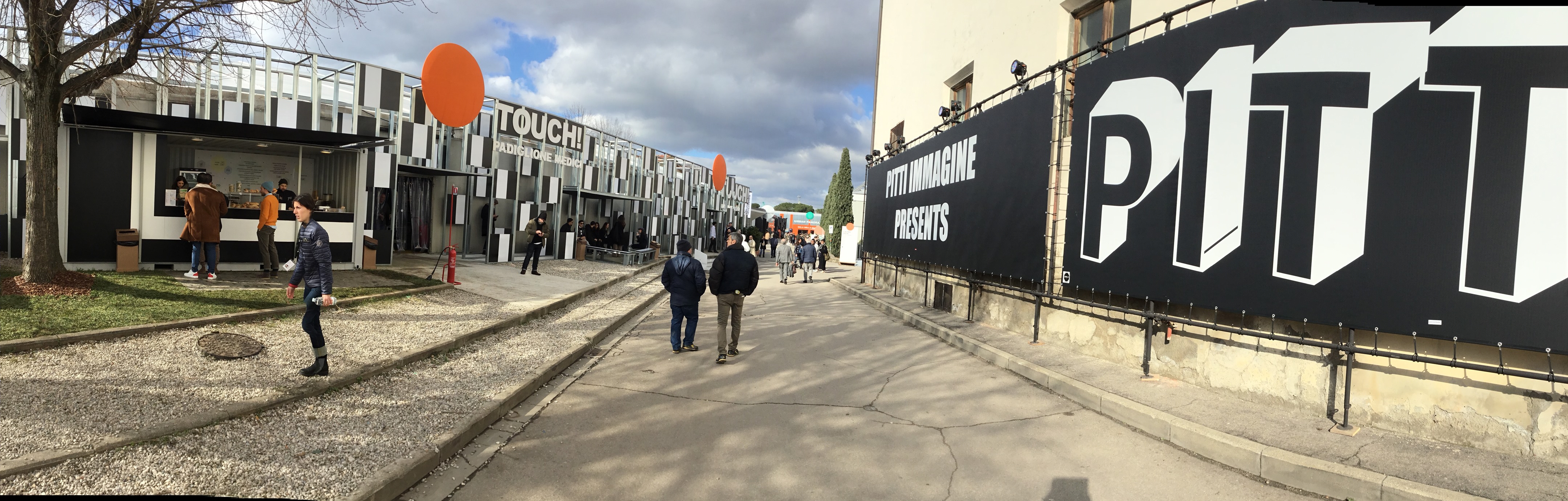 Pitti Uomo 展览三维立体装置设计-3