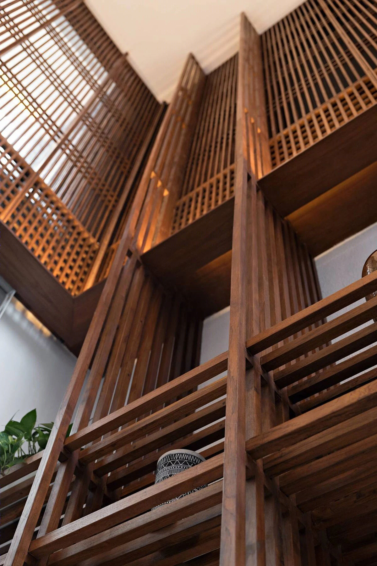 Serene Timber Screen House in Jakarta-27