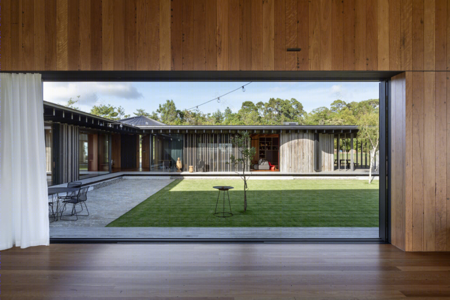 沉思的房子 · 澳大利亚拜伦湾自然融入的住宅设计丨Virginia Kerridge Architect-24