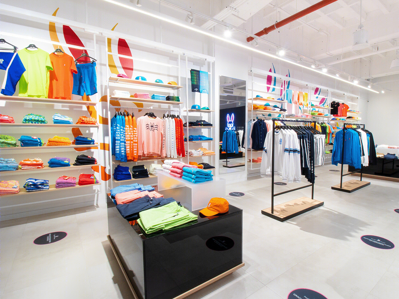 Anastasiya Gushchina丨服装店丨Interior design photography | Psycho Bunny | Guatemala-2