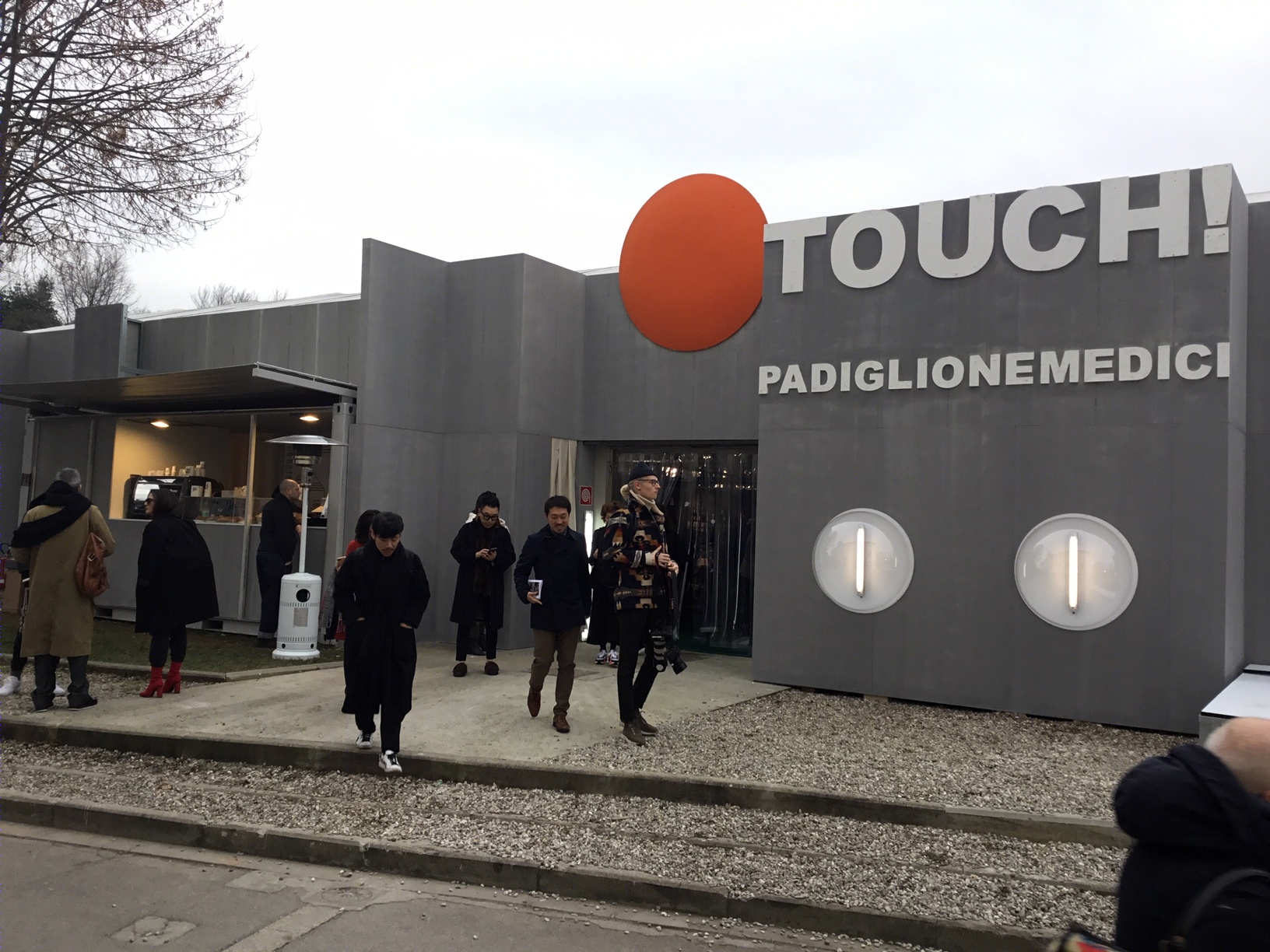 Pitti Uomo 展览三维立体装置设计-10