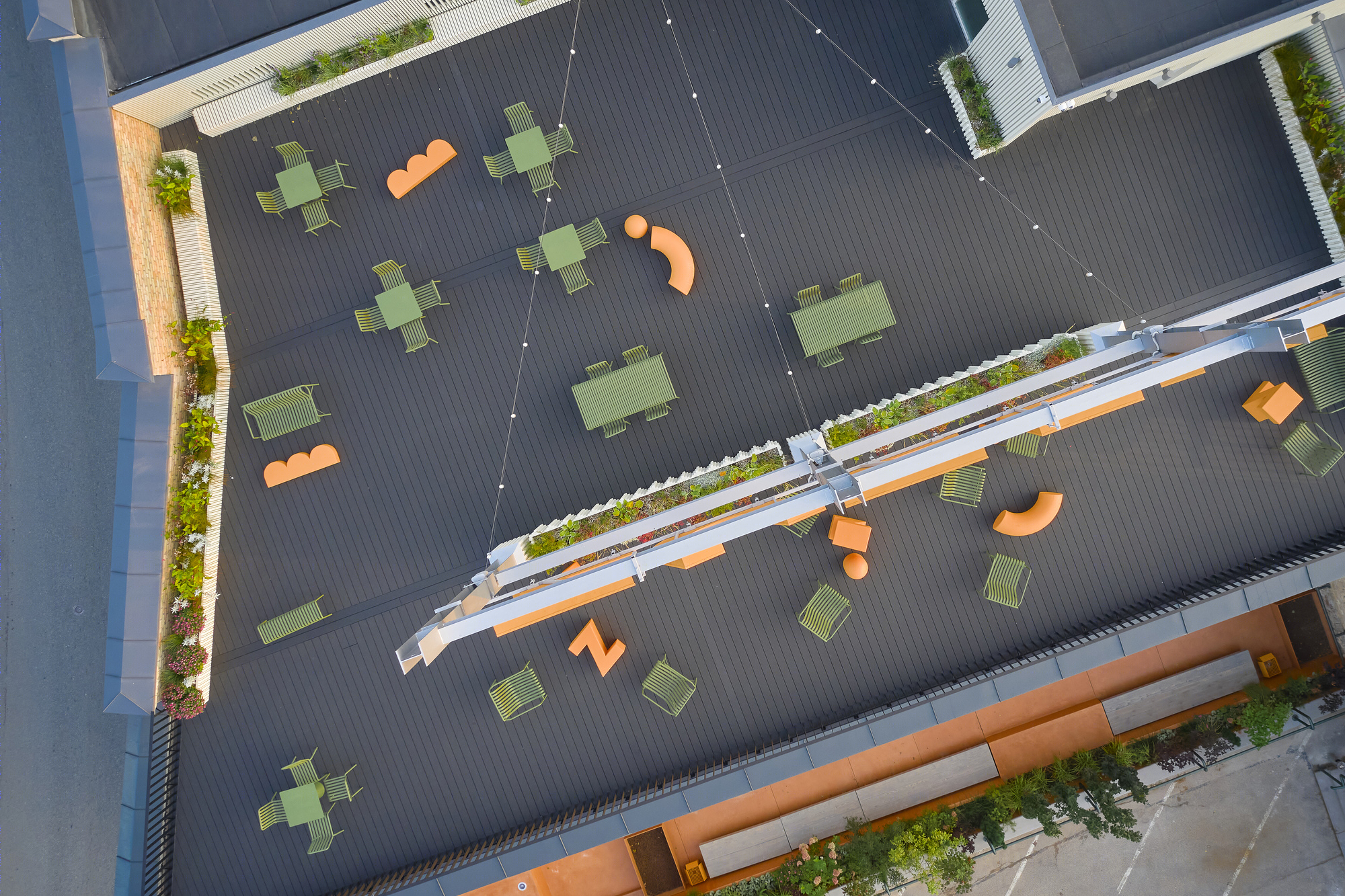 祖泽姆多功能艺术中心-23