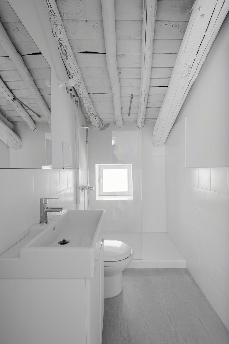 西班牙废弃谷仓变宜居住宅-24