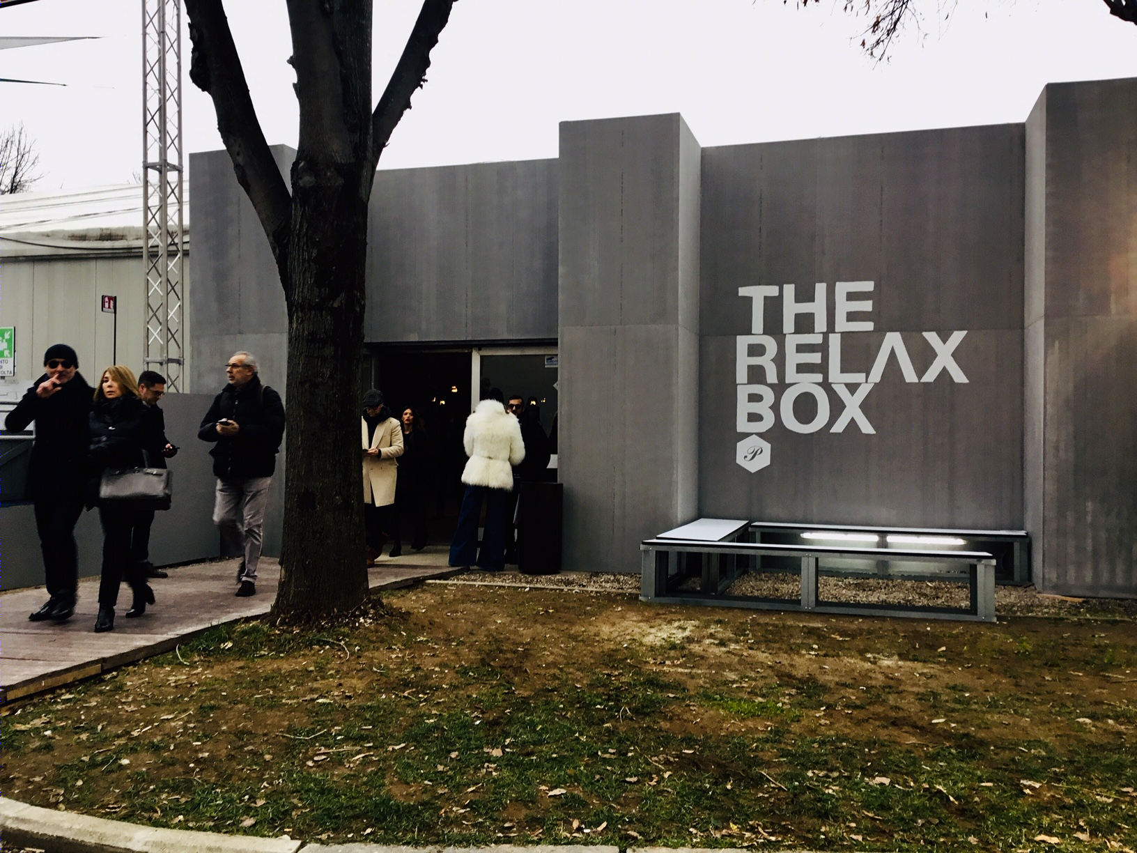 Pitti Uomo 展览三维立体装置设计-11