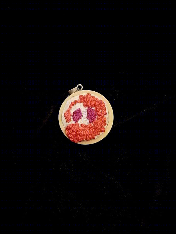 hand embroidered pendants-3