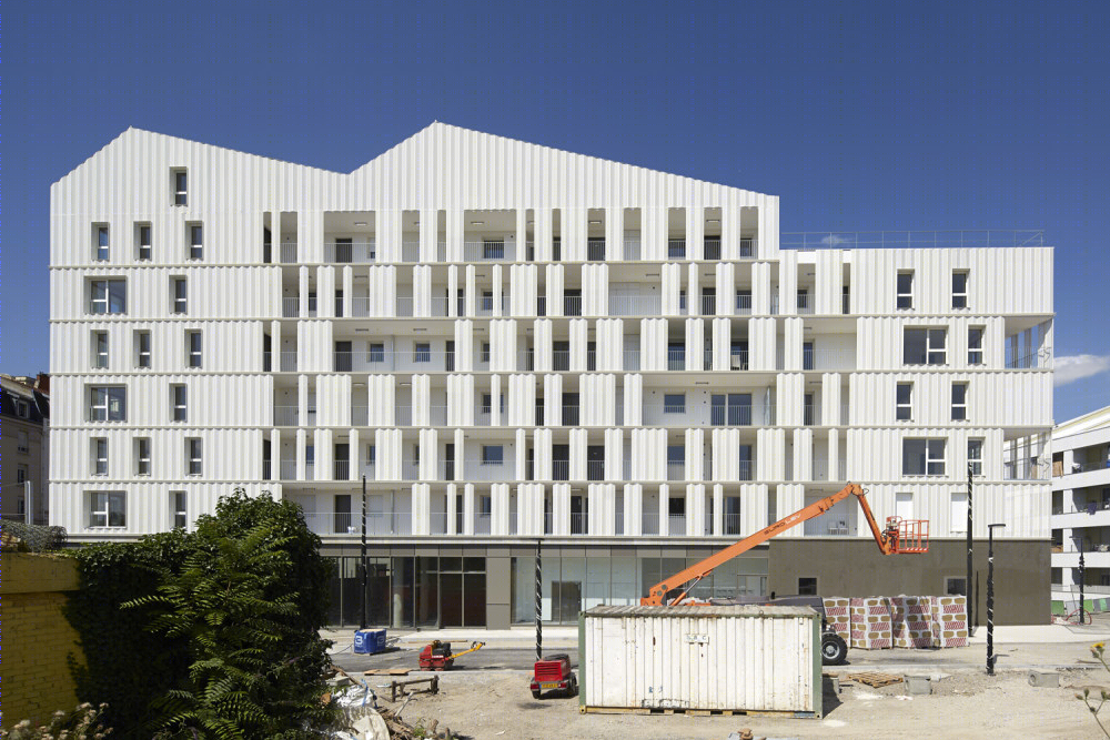 圣德尼新城区的活力公寓建筑-0