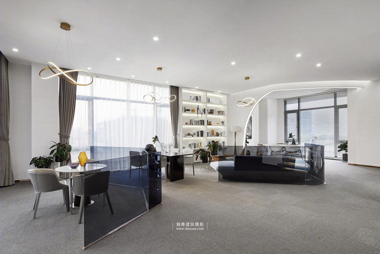 独尊建筑摄影：济南国泰& 财智广场 | 企业孵化器样板间-1