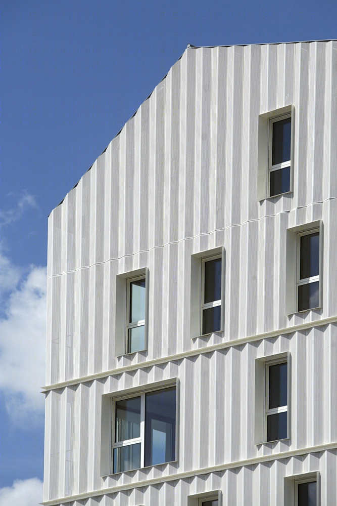 圣德尼新城区的活力公寓建筑-37