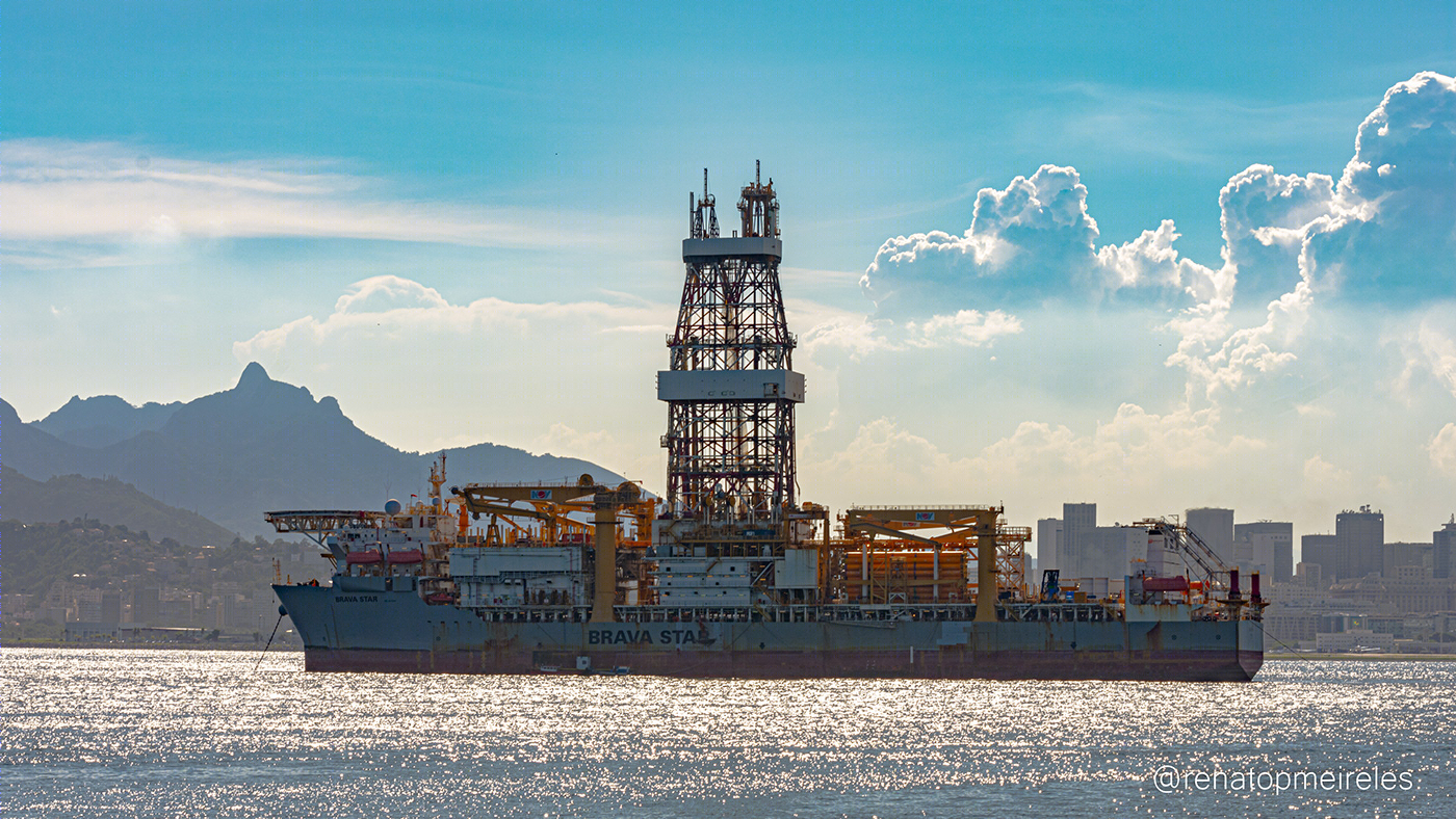 Oil exploration platform in Niterói-RJ, Brazil-4