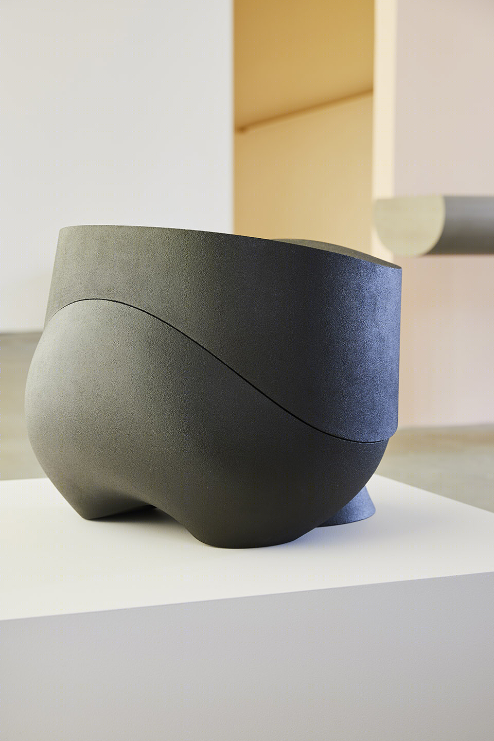 纽约慢动作家具展呈十件新品,解读 Aldo Bakker 设计亮点-16