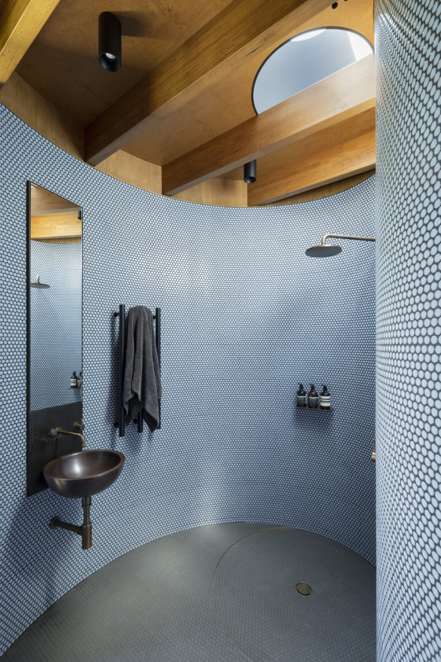 沉思的房子 · 澳大利亚拜伦湾自然融入的住宅设计丨Virginia Kerridge Architect-34