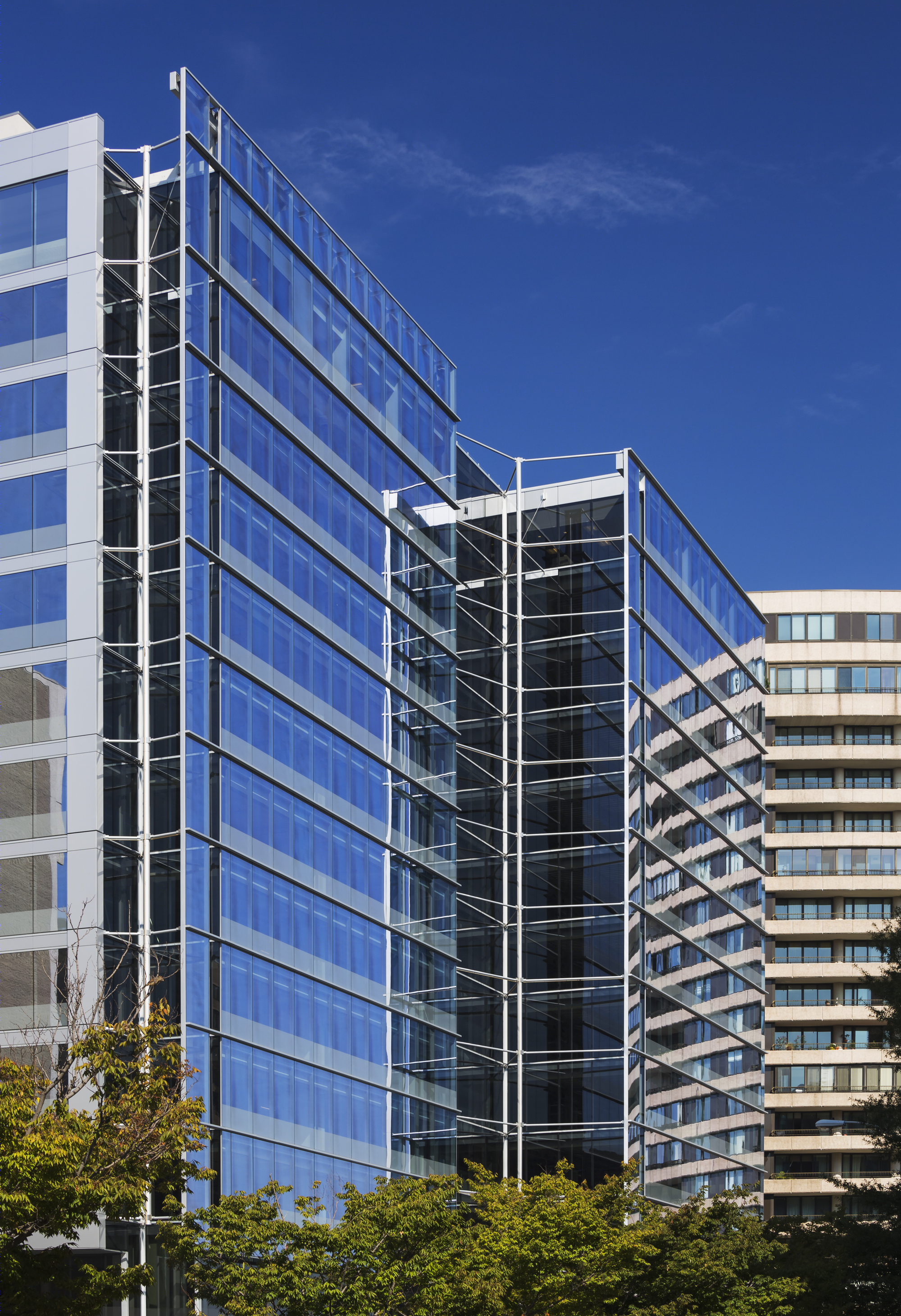 绿色更新,旧建筑的新生 | FOX Architects 的 1400 Crystal Drive 办公建筑-17