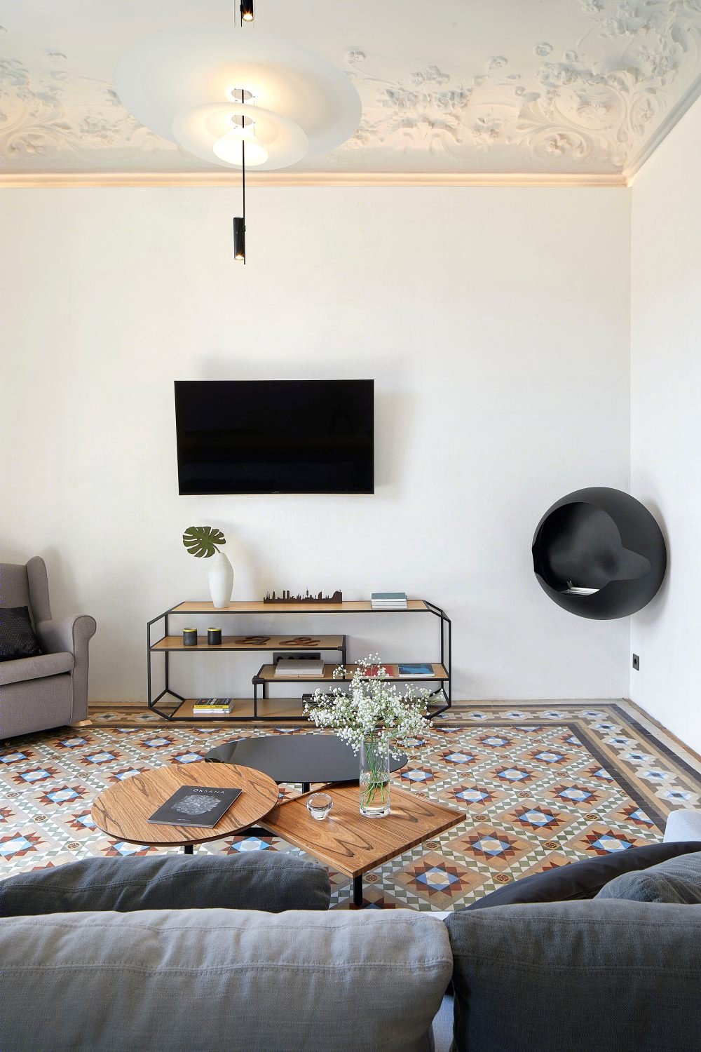 巴塞罗那 1907 年老建筑翻新，现代主义风格与历史元素完美融合-37