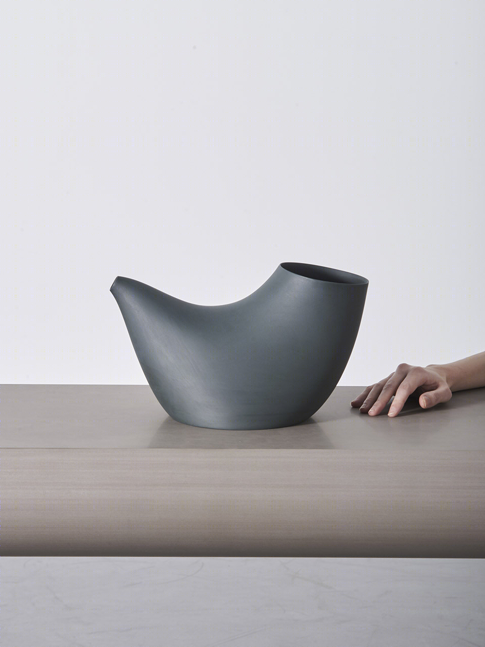 纽约慢动作家具展呈十件新品,解读 Aldo Bakker 设计亮点-31