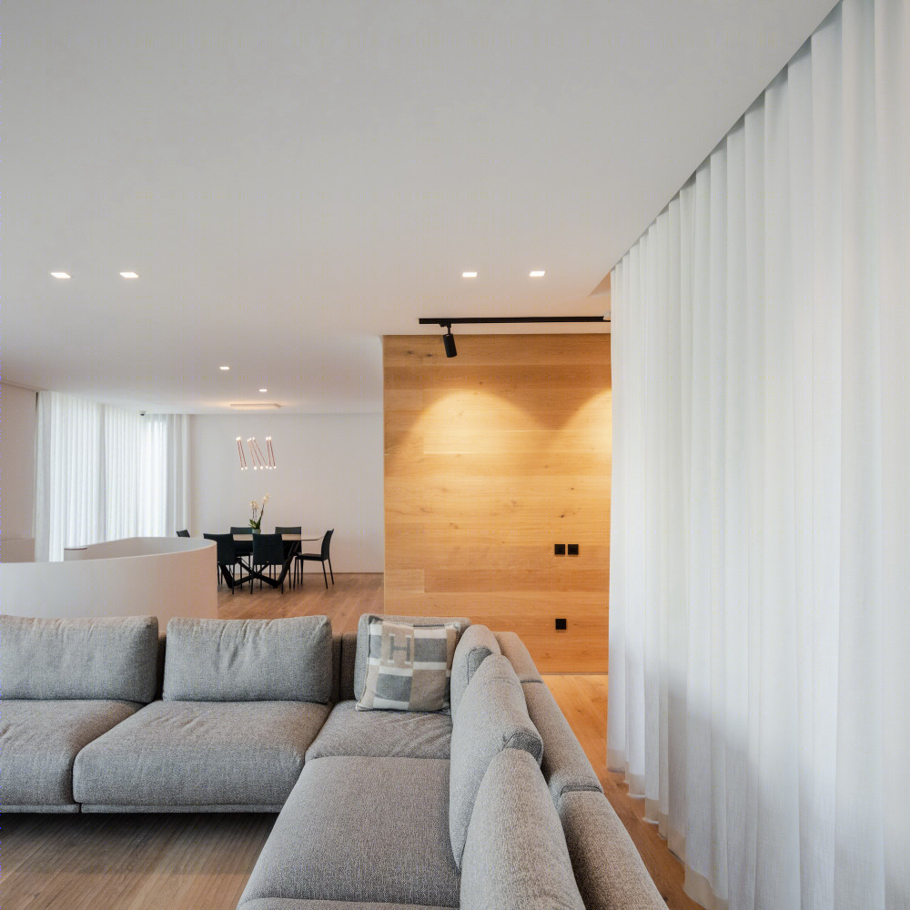 米什雷夫的现代简约住宅设计-24