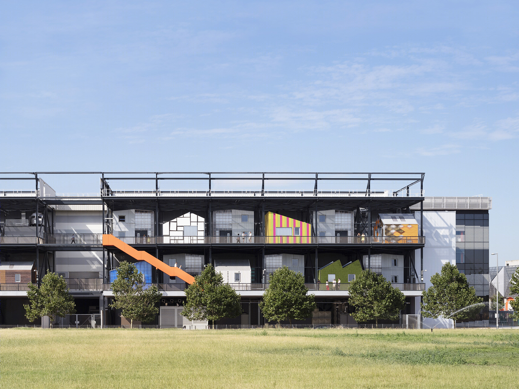伦敦创意社区新地标 · “小屋”工作室群落-7