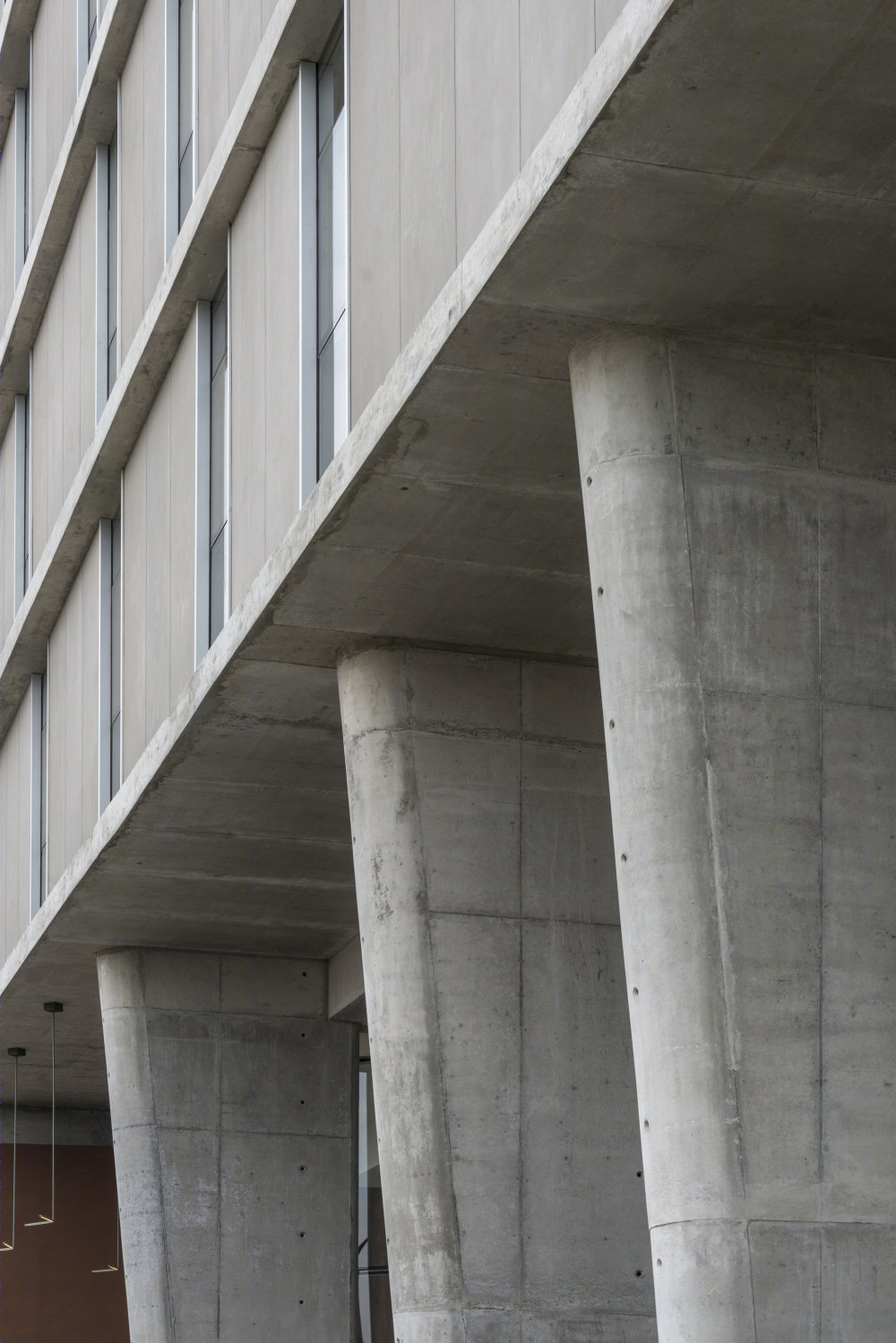 秘鲁利马机场假日酒店 · 打造城市与建筑的互动空间-25