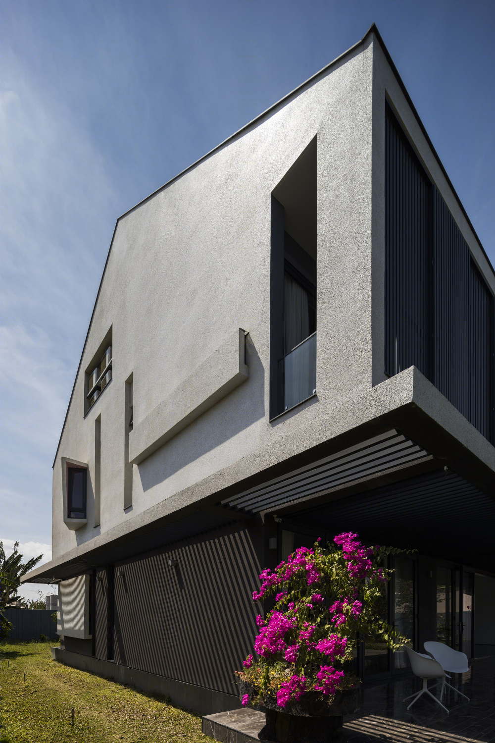 越南泰式住宅设计，打造自然与传统交融的空间-22