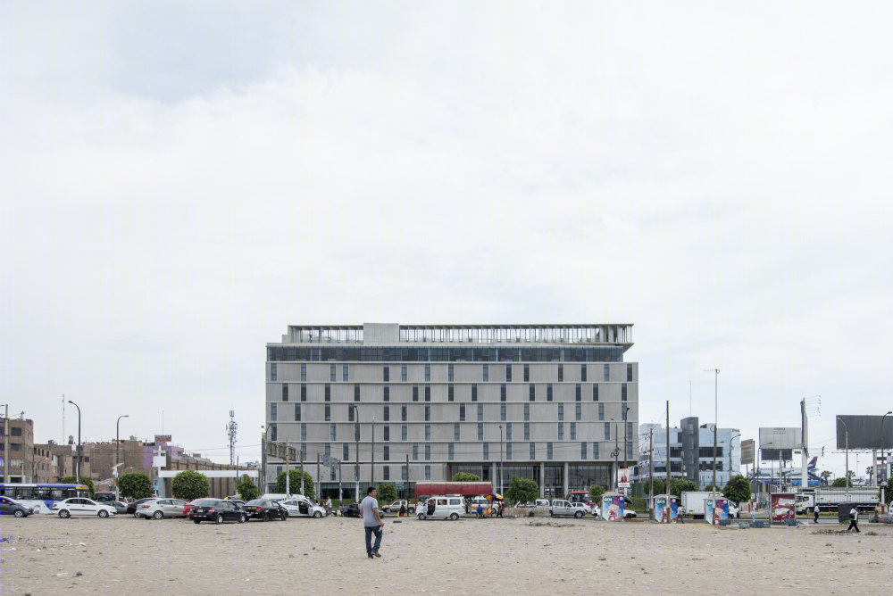 秘鲁利马机场假日酒店 · 打造城市与建筑的互动空间-33