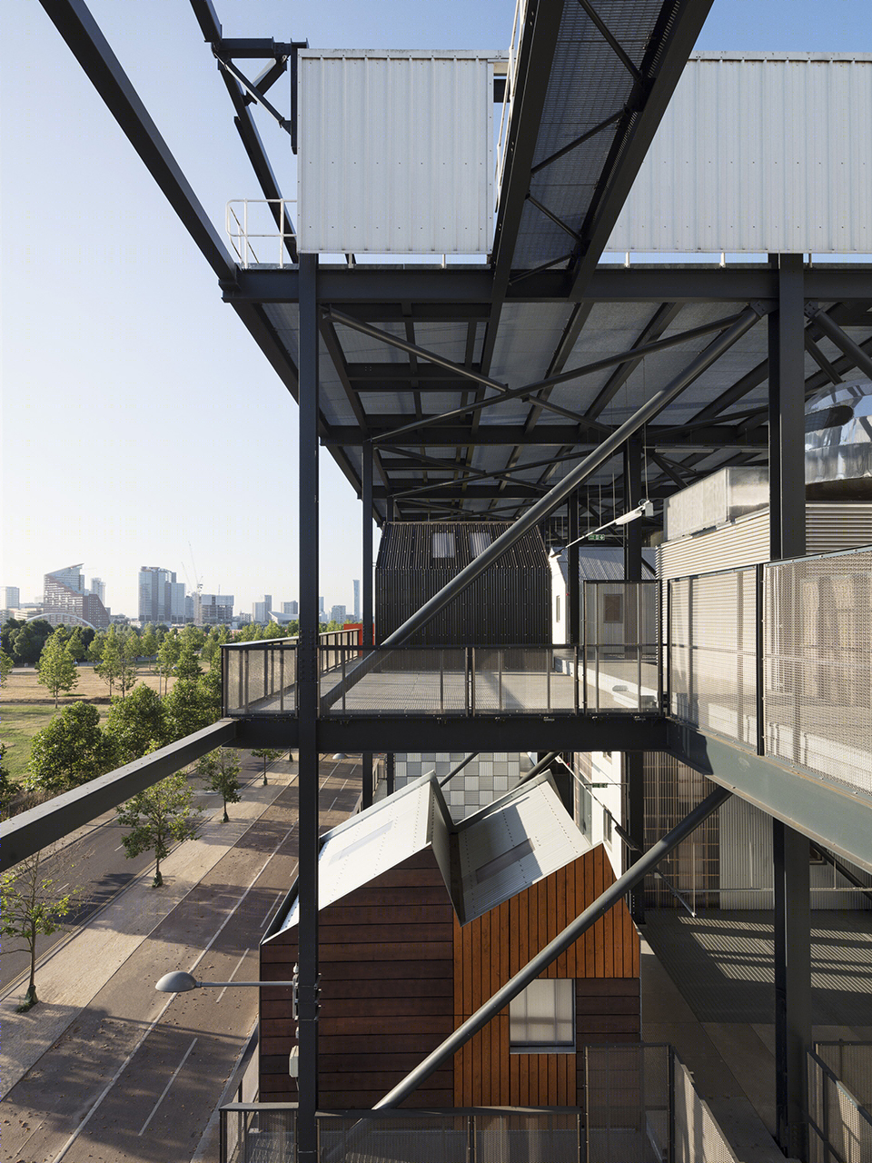 伦敦创意社区新地标 · “小屋”工作室群落-11