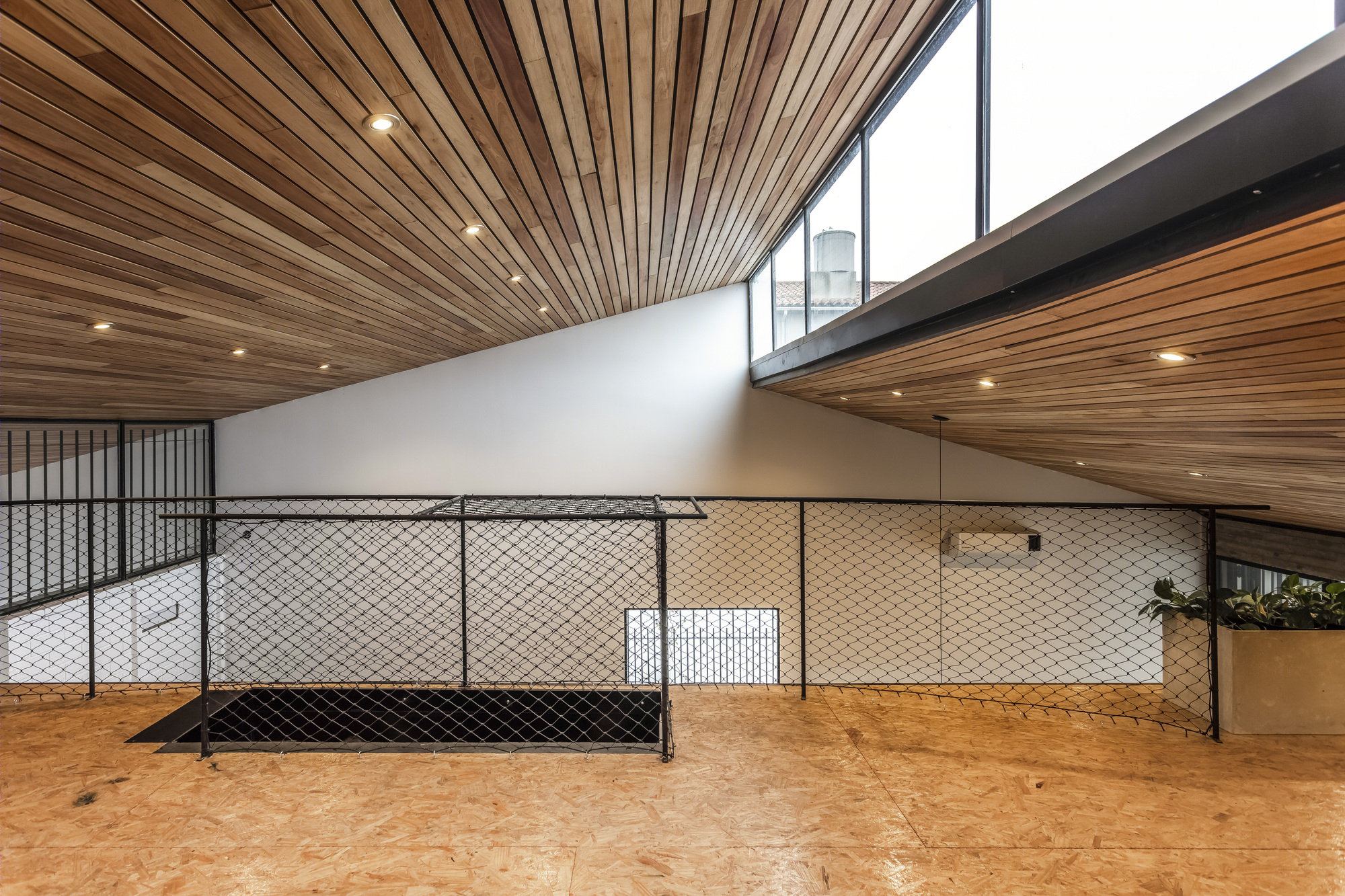 Banfield House 环形城市中的宜居改造-3
