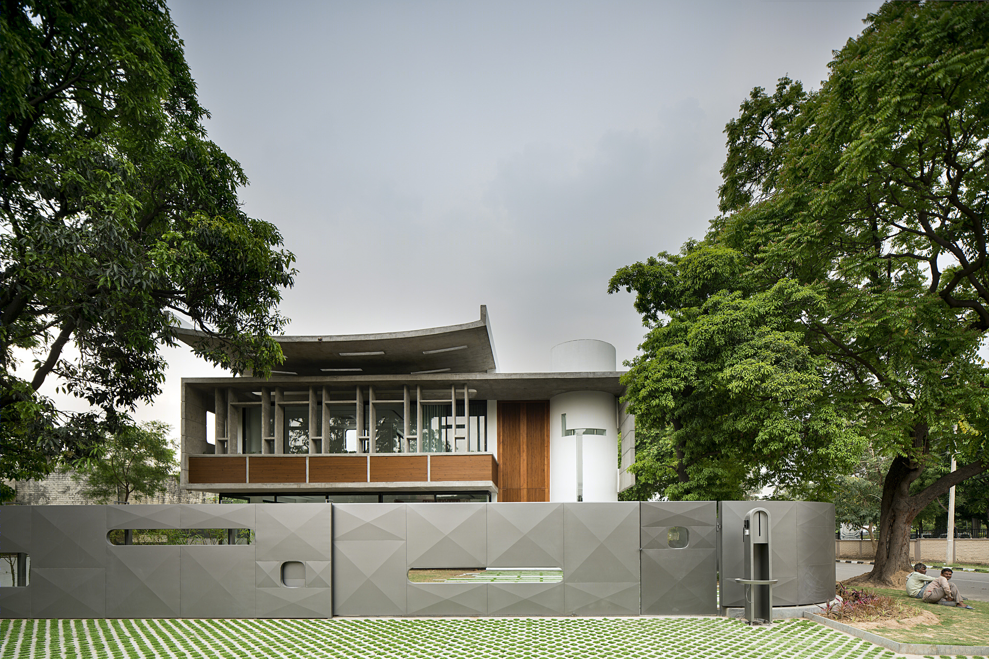 印度 Chandigarh 别墅 Residence 1065,现代主义的多代家庭住宅设计-12