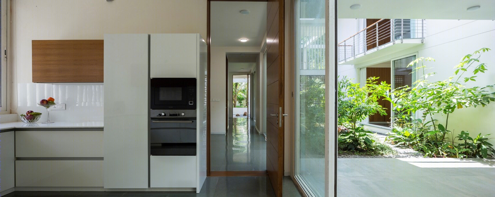 有组织的众议院（或：纪律严明的众议院）-73