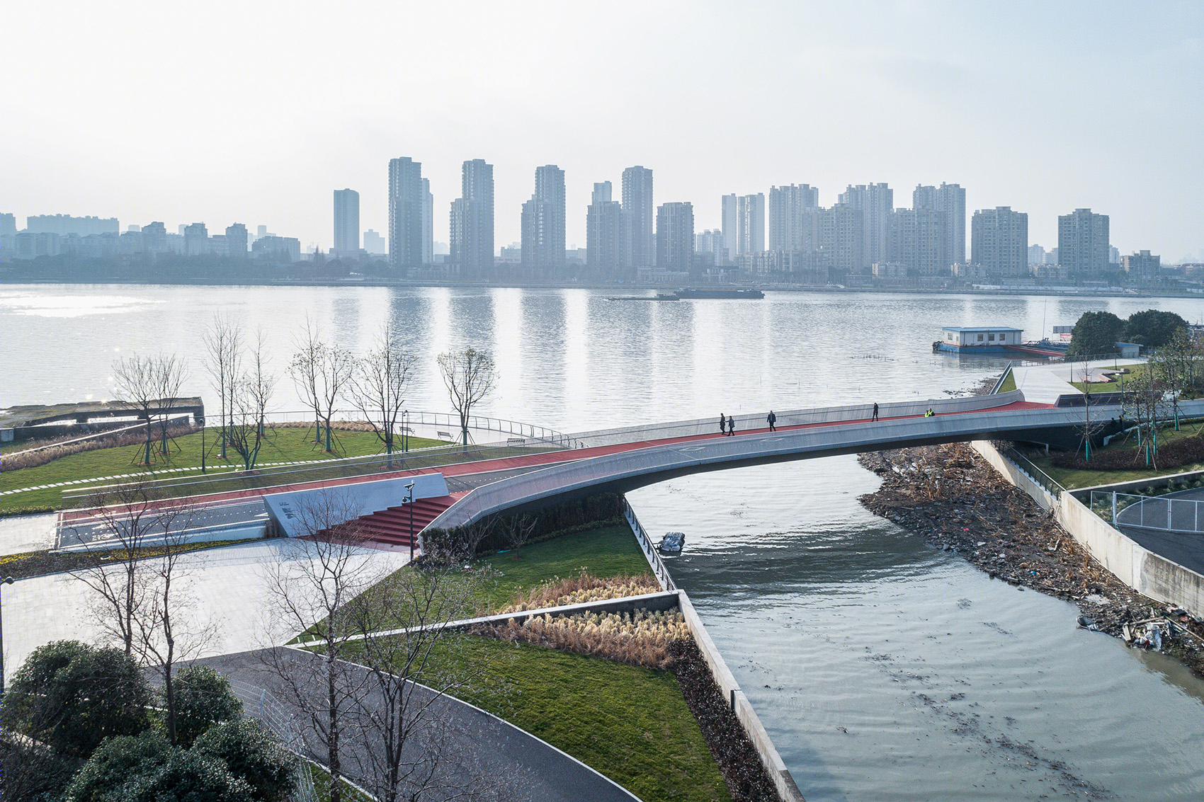 上海东岸云桥探秘 · 融入景观,交通,建筑的复合设计-15