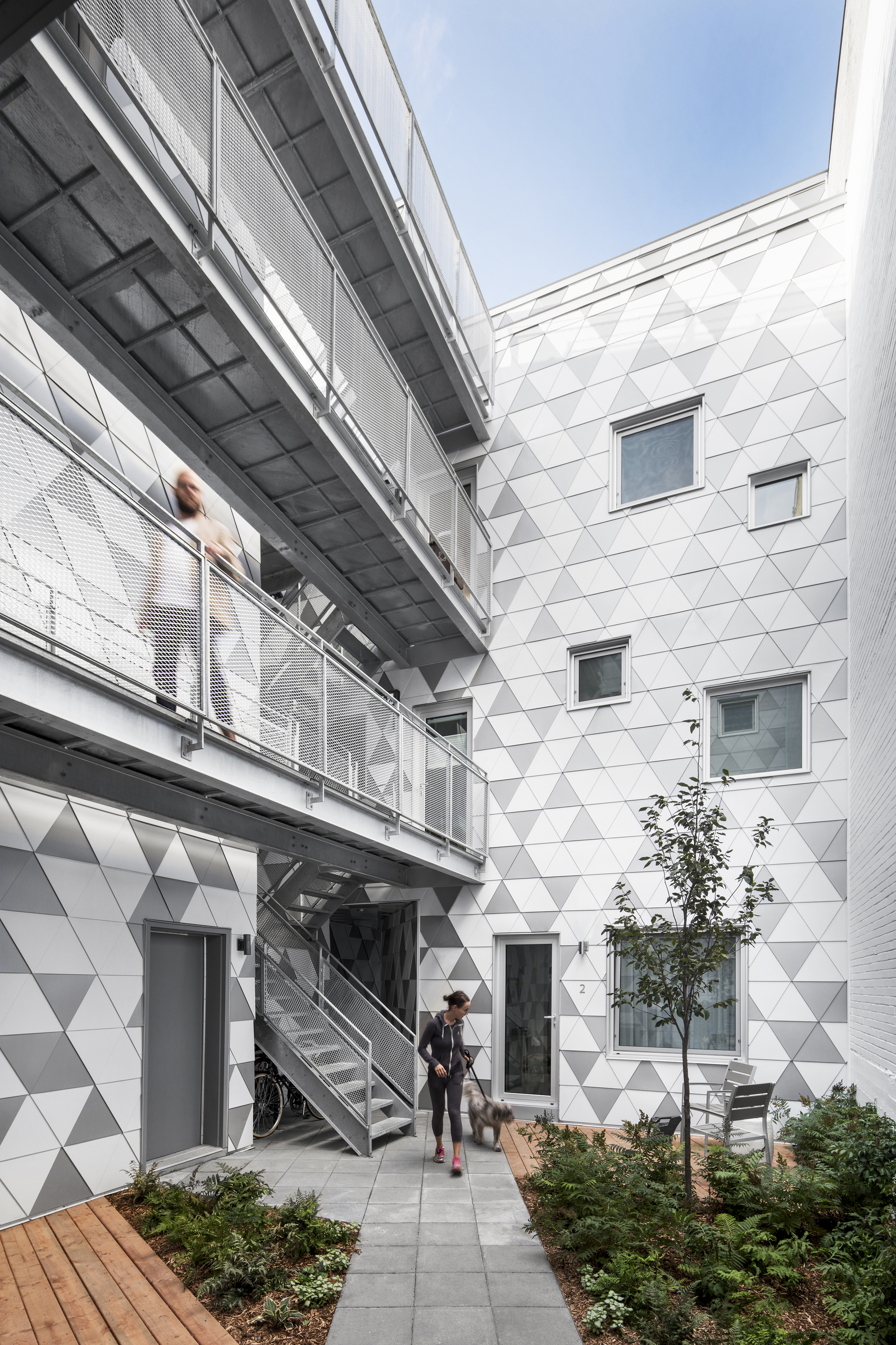 绿意盎然的城市宝石——La Géode 住宅设计-6