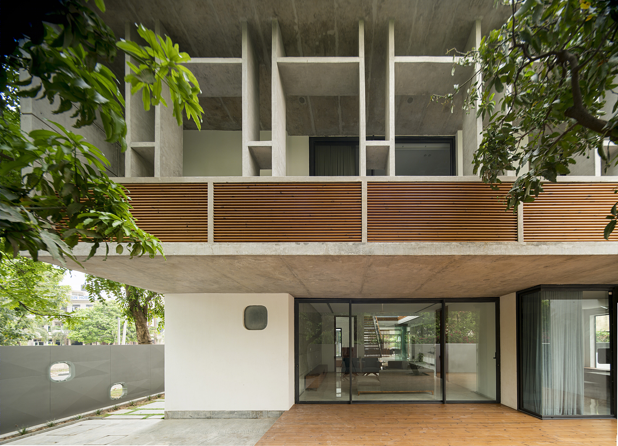 印度 Chandigarh 别墅 Residence 1065,现代主义的多代家庭住宅设计-15