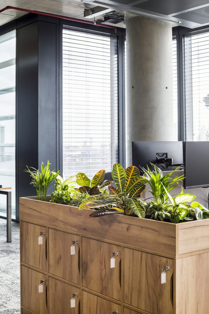 伦敦 FNZ 办公室 | 工业风金融科技空间-19