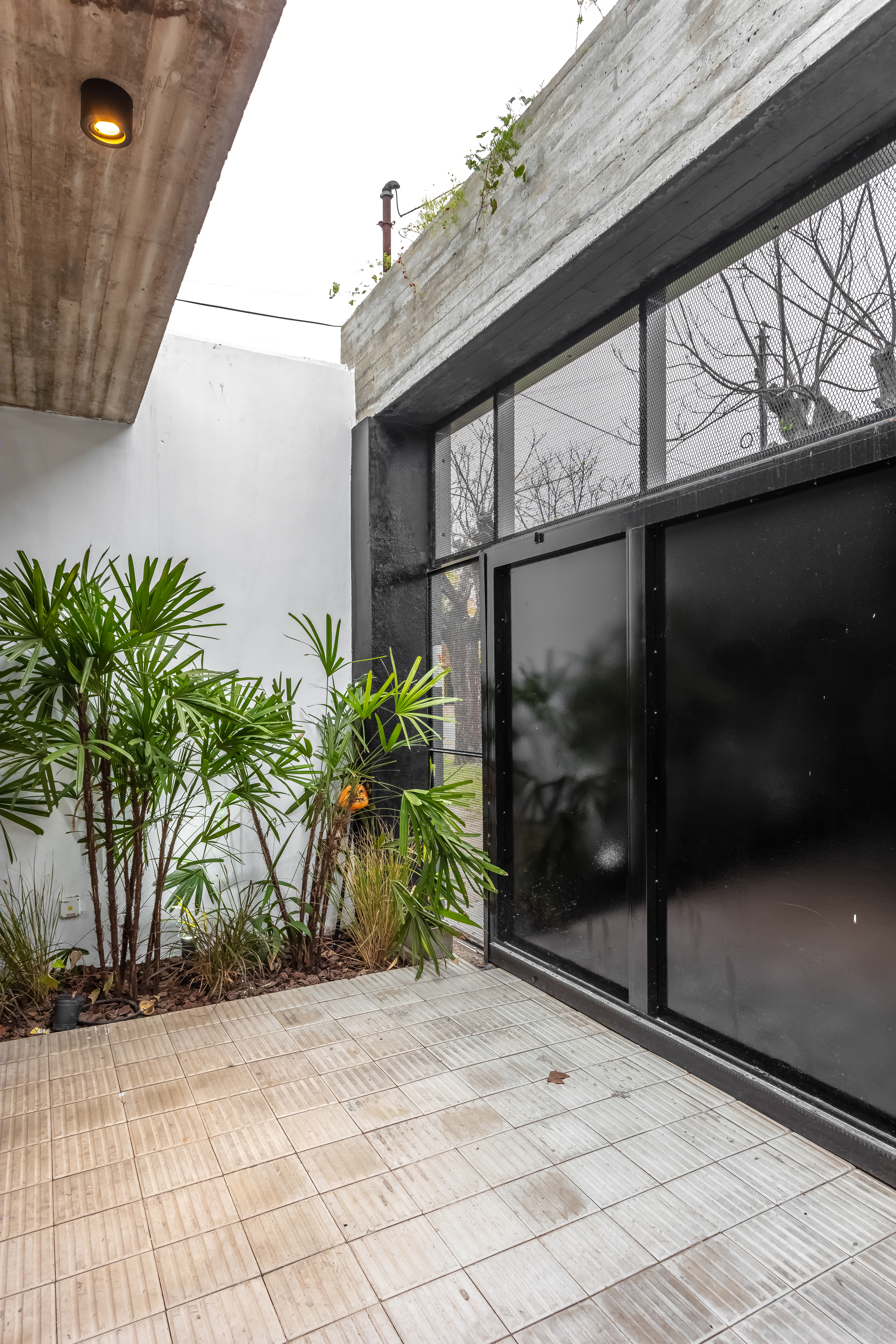 Banfield House 环形城市中的宜居改造-13