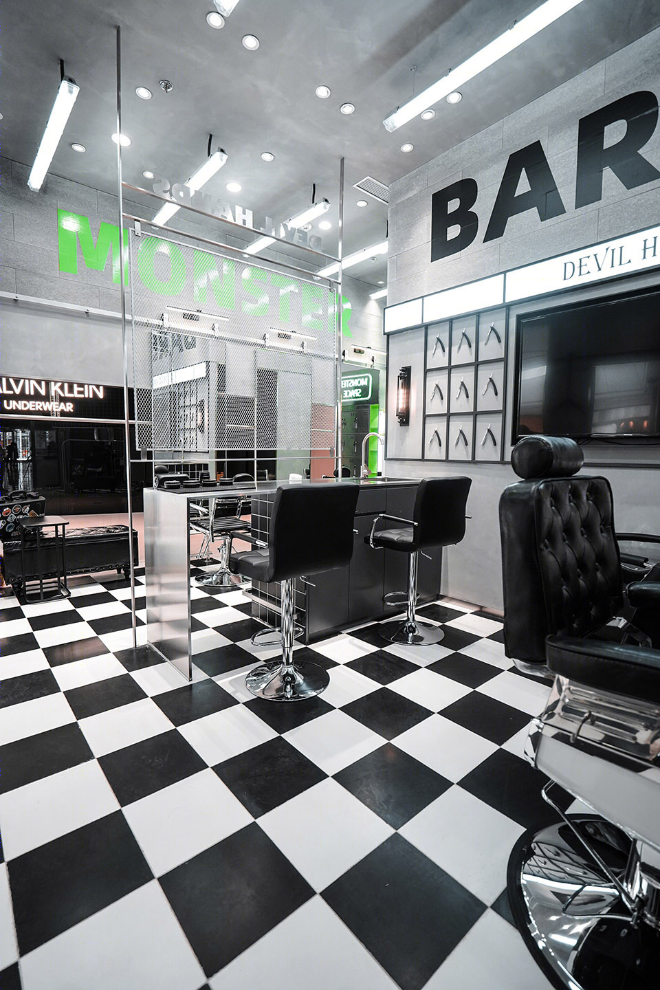 MonsterSpace 男士复古理发修容店丨中国上海-12